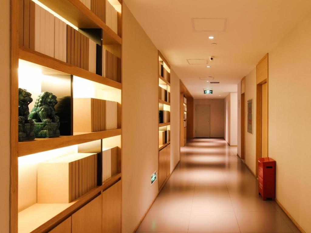 Ji Hotel Beijing Chaoyangmen Bagian luar foto