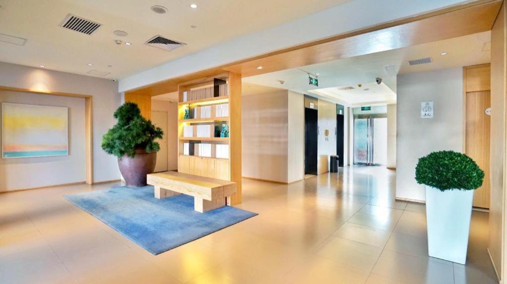 Ji Hotel Beijing Chaoyangmen Bagian luar foto