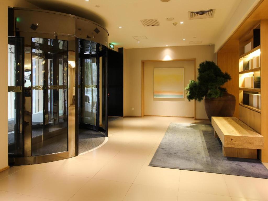 Ji Hotel Beijing Chaoyangmen Bagian luar foto