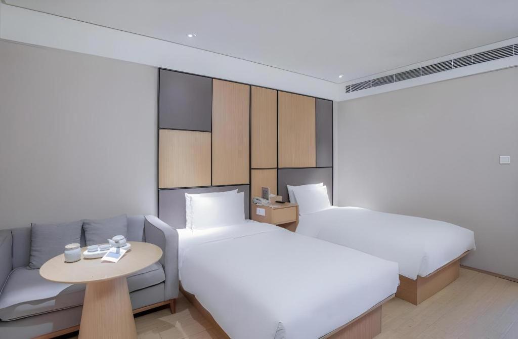Ji Hotel Beijing Chaoyangmen Bagian luar foto